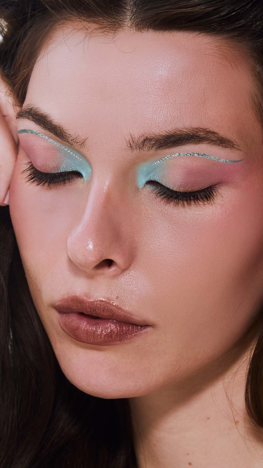 Silver Wing Eyeliner